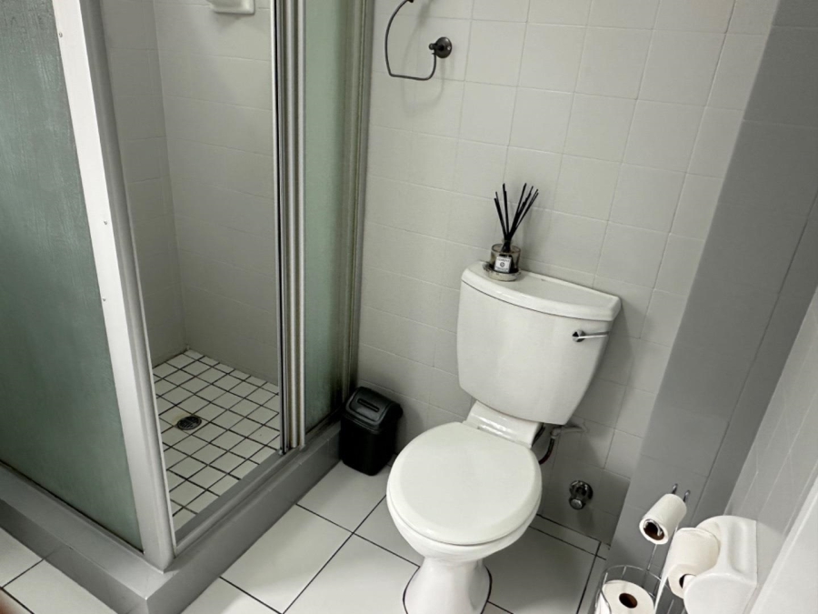 To Let 2 Bedroom Property for Rent in Kenridge Western Cape